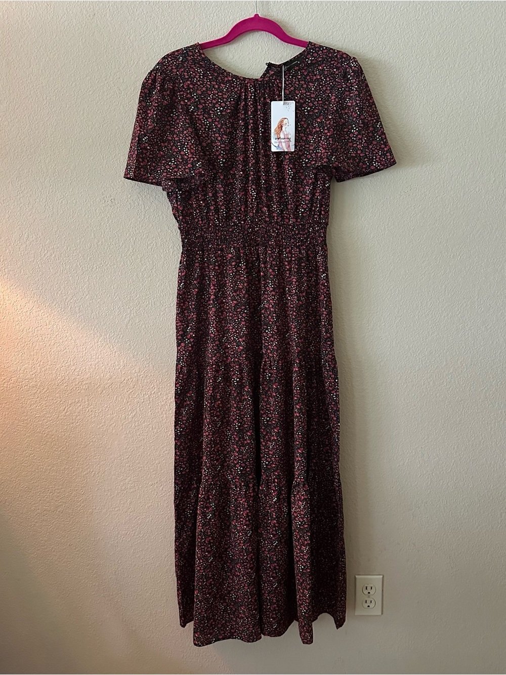 Pretty Garden Floral Smocked Waist Maxi Dress in Black and Pink size medium